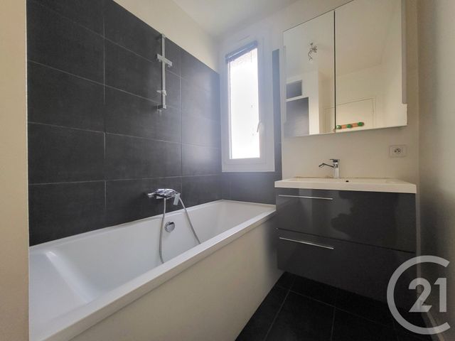 Appartement 222 à vendre - 3 pièces - 51.0 m2 - EAUBONNE - 95 - ILE-DE-FRANCE - Century 21 Jl Immo