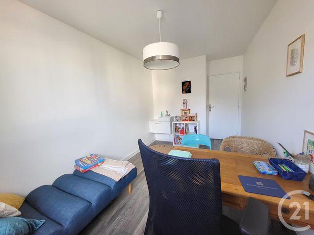Appartement F4 à vendre - 4 pièces - 82.27 m2 - EAUBONNE - 95 - ILE-DE-FRANCE - Century 21 Jl Immo