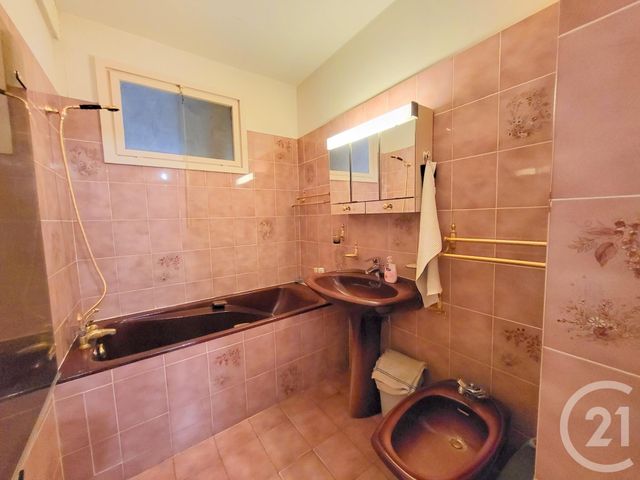 Appartement F5 à vendre - 5 pièces - 89.31 m2 - EAUBONNE - 95 - ILE-DE-FRANCE - Century 21 Jl Immo