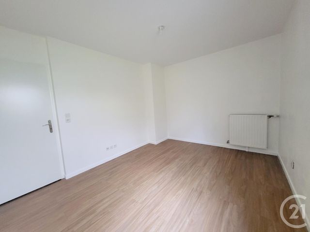 Appartement F2 à vendre - 2 pièces - 45.59 m2 - EAUBONNE - 95 - ILE-DE-FRANCE - Century 21 Jl Immo