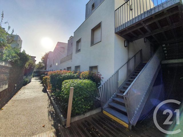 Appartement F2 à vendre - 2 pièces - 45.59 m2 - EAUBONNE - 95 - ILE-DE-FRANCE - Century 21 Jl Immo