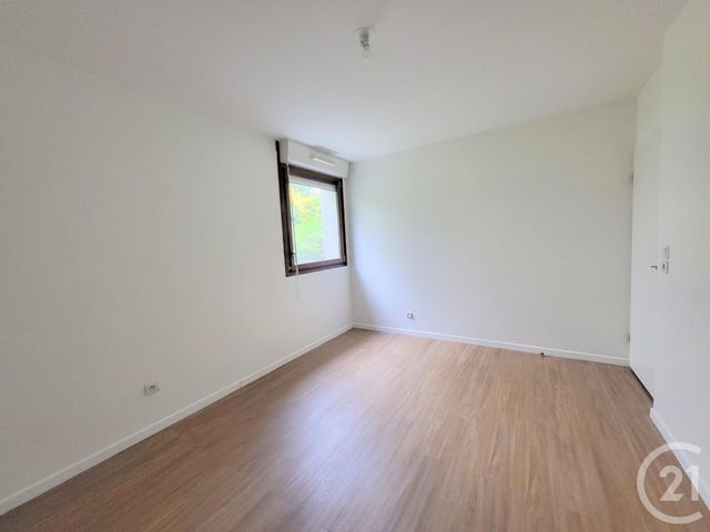 Appartement F2 à vendre - 2 pièces - 45.59 m2 - EAUBONNE - 95 - ILE-DE-FRANCE - Century 21 Jl Immo