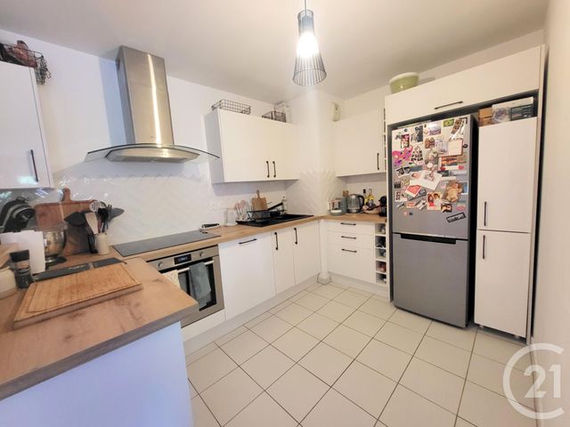 Appartement F4 à vendre - 4 pièces - 82.42 m2 - ERMONT - 95 - ILE-DE-FRANCE - Century 21 Jl Immo