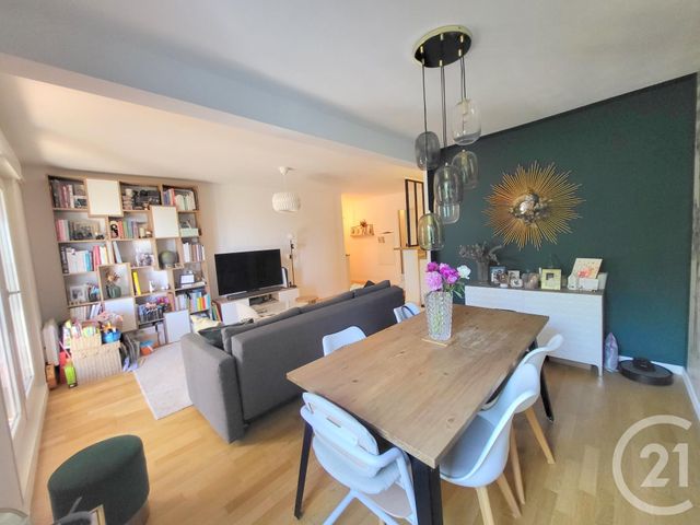 Appartement F4 à vendre - 4 pièces - 82.42 m2 - ERMONT - 95 - ILE-DE-FRANCE - Century 21 Jl Immo