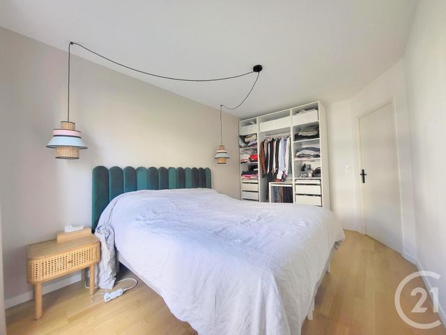 Appartement F4 à vendre - 4 pièces - 82.42 m2 - ERMONT - 95 - ILE-DE-FRANCE - Century 21 Jl Immo