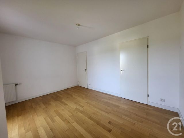 Appartement F2 à vendre - 2 pièces - 43.59 m2 - EAUBONNE - 95 - ILE-DE-FRANCE - Century 21 Jl Immo